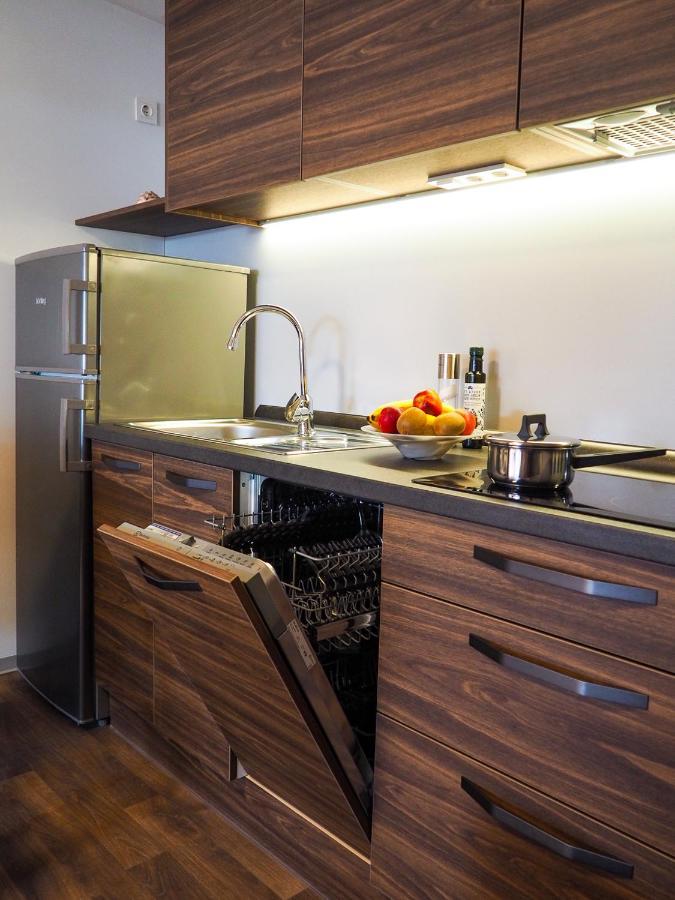 Lux Camp - Mobile Homes In Bi Village فاجانا المظهر الخارجي الصورة