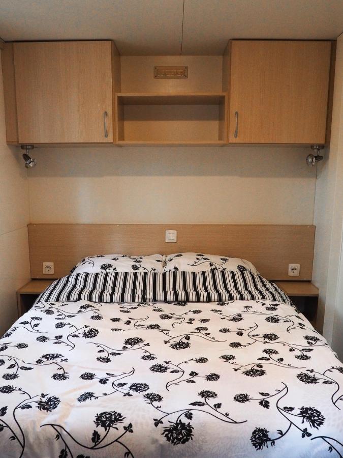 Lux Camp - Mobile Homes In Bi Village فاجانا المظهر الخارجي الصورة